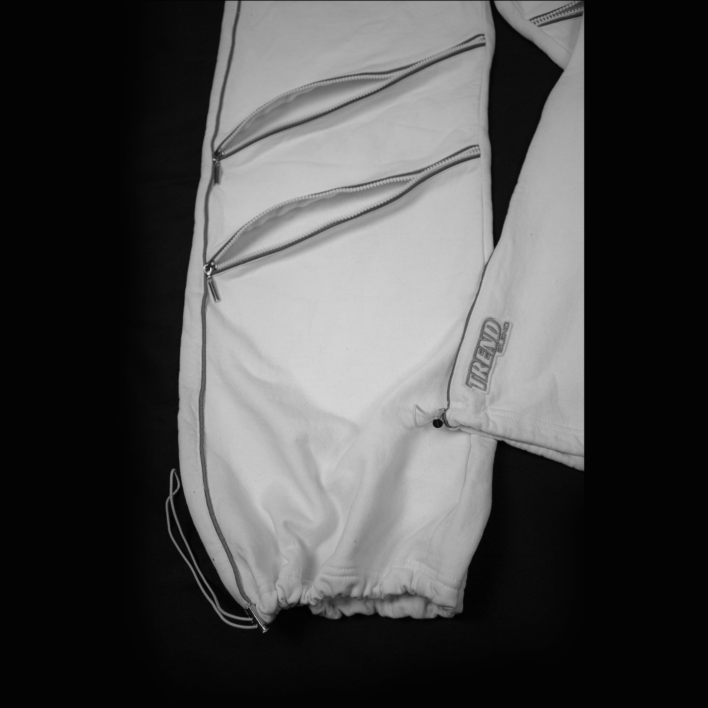 Jogger Diagonal Zipper Reflex