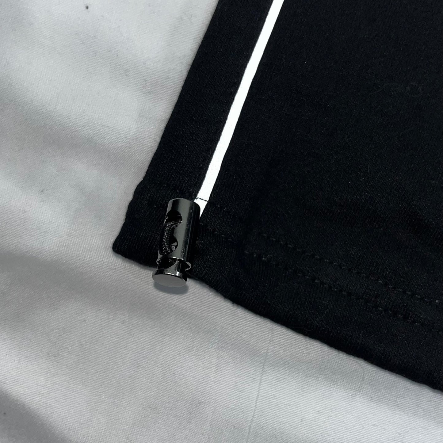 Jogger Diagonal Zipper Reflex